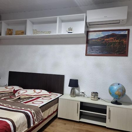 Apartment Ada Kaleh Orşova エクステリア 写真