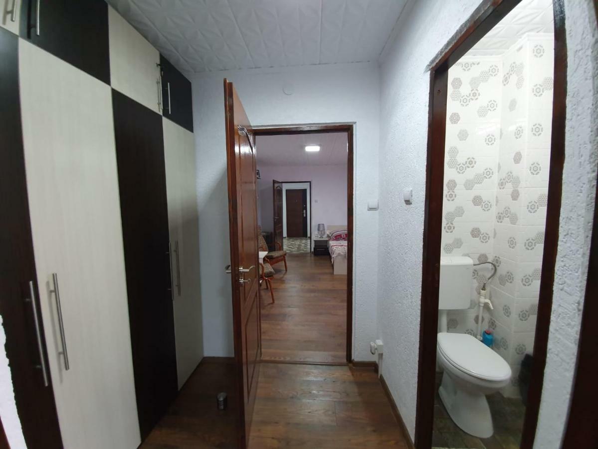 Apartment Ada Kaleh Orşova エクステリア 写真